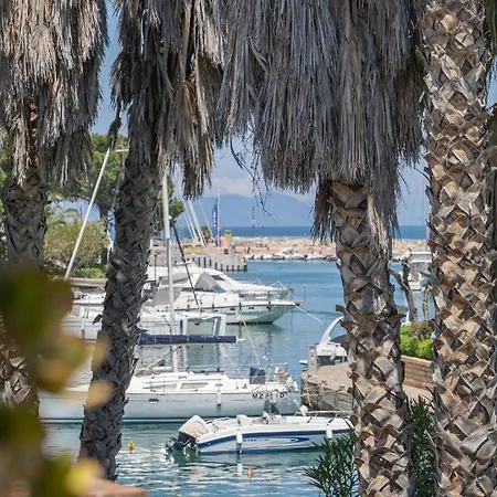 Portorosa Διαμέρισμα